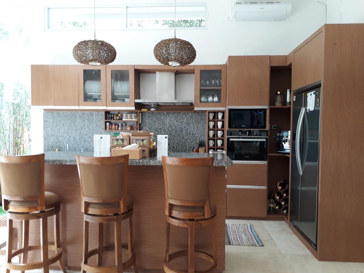 Narvik Villa Ломбок Екстериор снимка