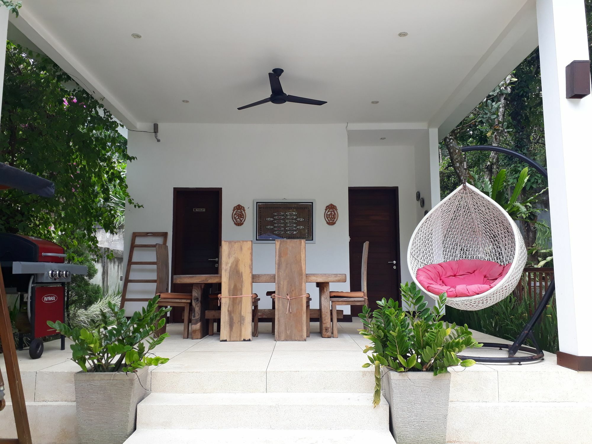 Narvik Villa Ломбок Екстериор снимка